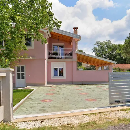 With Pool In Valbandon-istrien 44302 Holiday home *